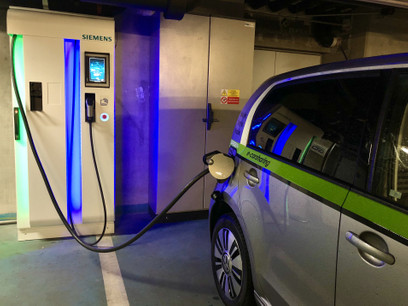 Nabíječka Siemens CPC 50 kW pro GreenGo
