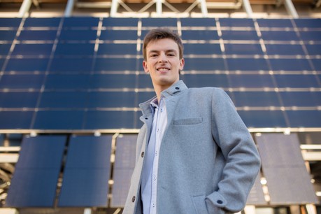 3. místo za diplomovou práci s názvem Optimalizace fotovoltaického systému pro potřeby domácnosti získal Ing. Martin Hodek z Fakulty strojní ČVUT v Praze.