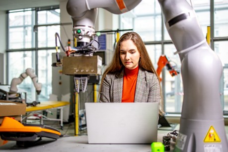 Elizaveta Isianova7.jpg