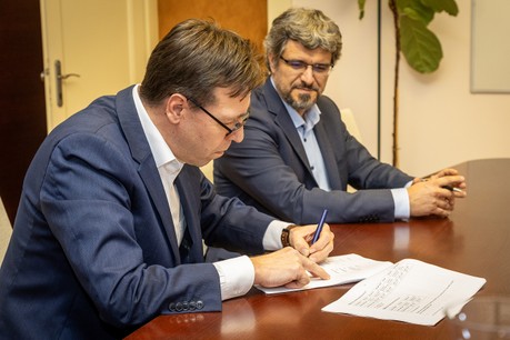 podpis_Roman_Kokšal_Siemens_Mobility.jpg