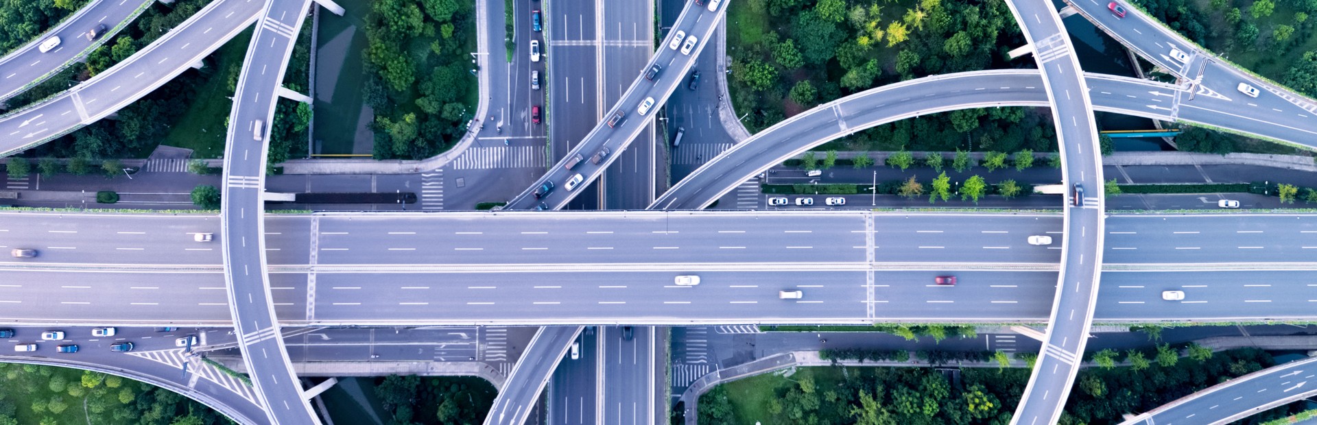 Yunex-Traffic-busy-road-junction_original.jpg