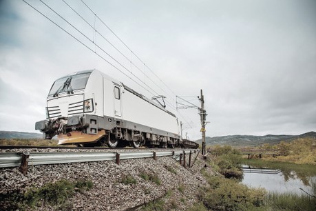 Siemens-Mobility-Rolling-stock-Locomotives-Vectron-Background-CMYK_medium.jpeg