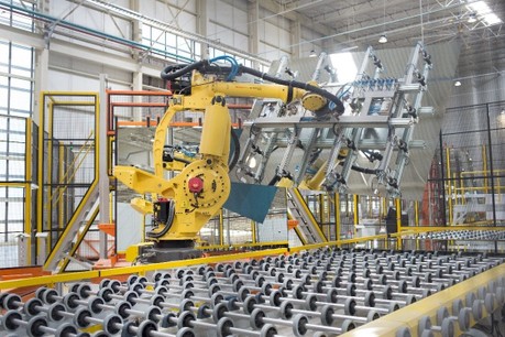 Výrobce tabulkového skla Vivix Vidros Planos využil spojení Siemens Industrial Edge, HighByte a Intelligence Center X k úplné digitalizaci svého klíčového výrobního procesu.