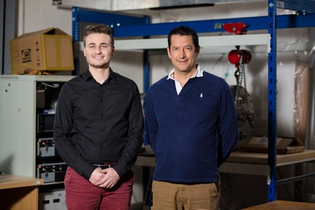 Ing. Roman Lavička, Ph.D. a vedoucí disertační práce prof. Jesus Guillermo Contreras Nuno, Ph.D.