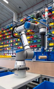 Simatic Robot Pick AI v aplikaci společnosti Mecalux