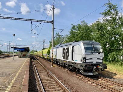 Vectron_Dual_Mode_cesta_na_RBD_2023.jpeg